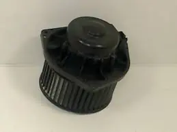 Ingyenes szállítás SUZUKI IGNIS Fűtőmotor bontott alkatrész