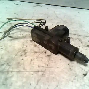 Bestseller SUZUKI SWIFT 89-96 Bal első központi zár motor 5 vezetékes, univerzális bontott alkatrész