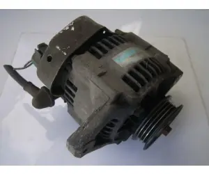 Csak ma SUZUKI SWIFT 89-96 Generátor bontott alkatrész