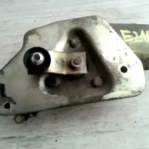 Exkluzív ajánlat SUZUKI SWIFT 89-96 Ablaktörlő motor első bontott alkatrész