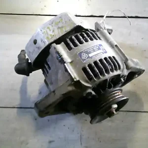 Végkiárusítás SUZUKI SWIFT 89-96 Generátor.benzines bontott alkatrész