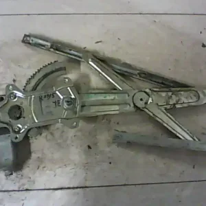 Árcsökkenés SUZUKI SWIFT 89-96 Jobb első ablakemelő szerkezet elektromos5 ajtós bontott alkatrész