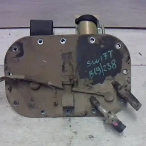 SUZUKI SWIFT 89-96 üzemanyag szivattyú bontott alkatrész Végkiárusítás
