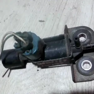 SUZUKI SWIFT 89-96 Vákuum szelep 1.3i bontott alkatrész Árcsökkenés