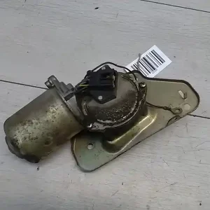 Bestseller SUZUKI SWIFT 96-05 Ablaktörlő motor első bontott alkatrész