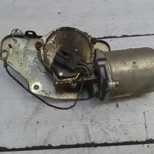 Exkluzív ajánlat SUZUKI SWIFT 96-05 Ablaktörlő motor első bontott alkatrész