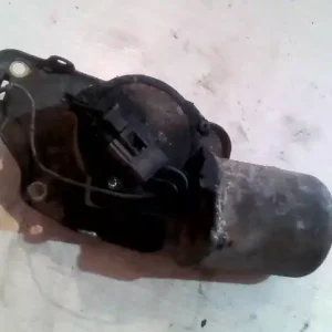 SUZUKI SWIFT 96-05 Ablaktörlő motor első bontott alkatrész Árengedmény
