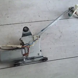 SUZUKI SWIFT 96-05 Ablaktörlő motor hátsó bontott alkatrész Azonnal elérhető