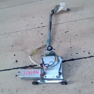 SUZUKI SWIFT 96-05 Ablaktörlő motor hátsó 5 ajtós bontott alkatrész Expressz kézbesítés