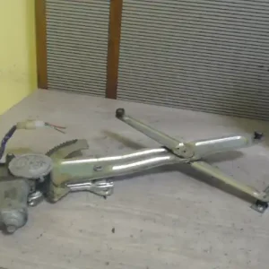 SUZUKI SWIFT 96-05 Bal első ablakemelő szerkezet elektromos bontott alkatrész Akciós ár