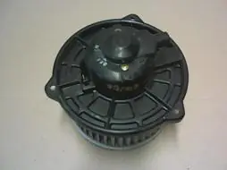 SUZUKI SWIFT 96-05 Fűtőmotor bontott alkatrész Nézd meg most