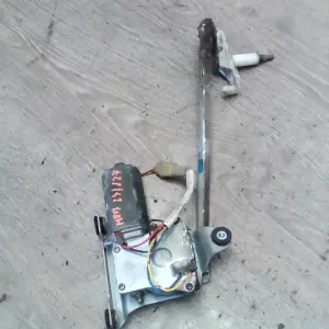 Utolsó esély SUZUKI SWIFT 96-05 Ablaktörlő motor hátsó bontott alkatrész