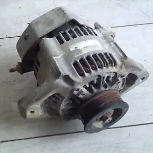 Gyors kiszállítás SUZUKI SWIFT 96-05 Generátor.benzines bontott alkatrész