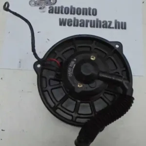 Vásárlói kedvenc SUZUKI SWIFT 96-05 Fűtőmotor nem klímásbontott alkatrész