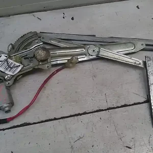 SUZUKI SWIFT 96-05 Jobb első ablakemelő szerkezet elektromos bontott alkatrész Vedd meg online