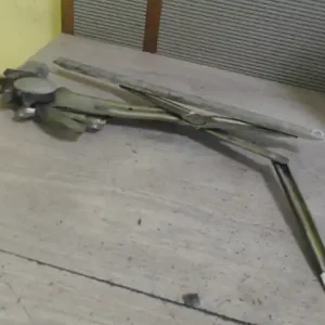 SUZUKI SWIFT 96-05 Jobb első ablakemelő szerkezet elektromos bontott alkatrész Kihagyhatatlan ajánlat