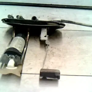 Szuper ajánlat SUZUKI SWIFT 96-05 üzemanyag szivattyú bontott alkatrész