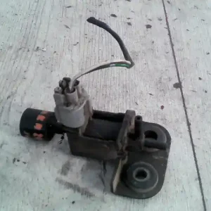 SUZUKI SWIFT 96-05 Vákuum szelep bontott alkatrész Csak ma