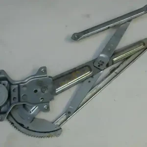 Kedvezményes ár SUZUKI SX4 Jobb első ablakemelő szerkezet elektromos bontott alkatrész