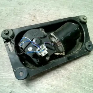 Vásárlói kedvenc SUZUKI Vitara/Grand Vitara 1998.04.01-2004.12.31 Ablaktörlő motor hátsó 3 ajtós bontott alkatrész