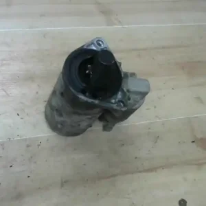 SUZUKI WAGON R önindító. benzines bontott alkatrész Újdonság