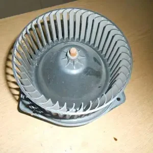 SUZUKI WagonR+ Fűtőmotor bontott alkatrész Biztonságos vásárlás