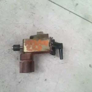 Árcsökkenés SUZUKI WAGON R Vákuum szelep 0.8i bontott alkatrész