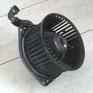 Vedd meg most SUZUKI WagonR+ Fűtőmotor bontott alkatrész