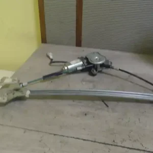 SUZUKI WagonR+ Jobb első ablakemelő szerkezet elektromos bontott alkatrész Expressz szállítás