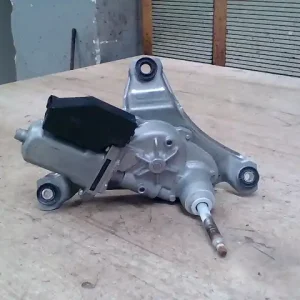 Olcsó TOYOTA Auris 2007.03.01-2010.02.28 Ablaktörlő motor hátsó 5 ajtós bontott alkatrész