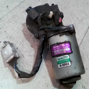 TATA INDICA Ablaktörlő motor első bontott alkatrész Árengedmény