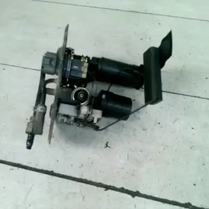 TOYOTA AVENSIS 01-03 üzemanyag szivattyú 2.0d4d bontott alkatrész Alacsony ár