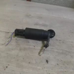 TOYOTA AVENSIS 03-07 Ablakmosó motor első bontott alkatrész Vedd meg most