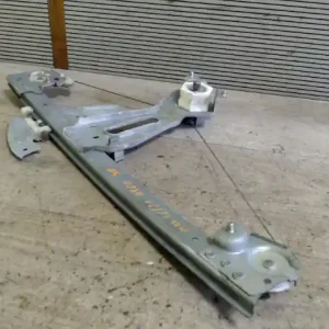 TOYOTA Aygo 2005.07.01-2008.12.31 Jobb első ablakemelő szerkezet elektromos bontott alkatrész Expressz kézbesítés