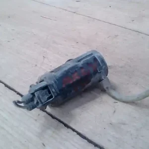 Ingyenes szállítás TOYOTA Avensis Verso 2001.08.01-2009.03.31 Ablakmosó motor hátsó bontott alkatrész