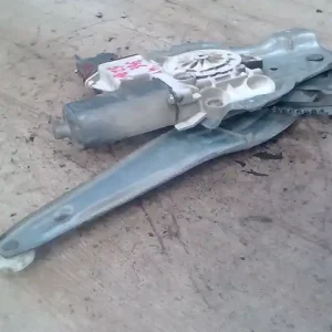 TOYOTA COROLLA E120 04.06-07.01 Jobb hátsó ablakemelő szerkezet elektromos bontott alkatrész Prémium