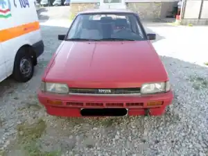 TOYOTA COROLLA E80 83.05-87.04 Ablaktörlő motor első bontott alkatrész Prémium