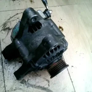 TOYOTA COROLLA 99.10-02.01 Generátor, dízel 1.9d bontott alkatrész Újdonság
