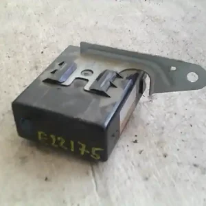 TOYOTA COROLLA 99.10-02.01 Vezérlőegység bontott alkatrész Gyors kiszállítás