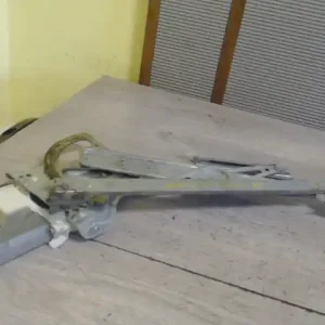 TOYOTA Corolla (E120) 2002.01.01-2004.05.31 Jobb első ablakemelő szerkezet elektromos 3 ajtós bontott alkatrész Bestseller