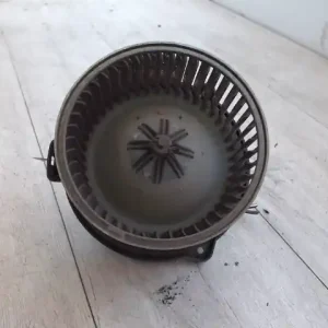 TOYOTA COROLLA 97.05-99.09 Fűtőmotor bontott alkatrész Legnépszerűbb