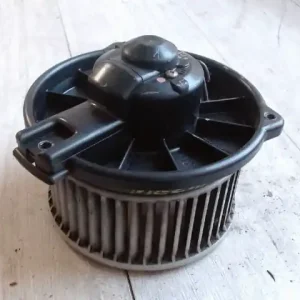 TOYOTA COROLLA 97.05-99.09 Fűtőmotor bontott alkatrész Legkelendőbb