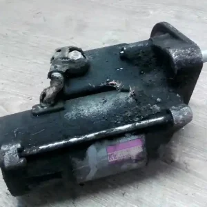 TOYOTA Hilux 2005.07.01-2015.12.01 önindító, dízel bontott alkatrész Olcsó