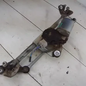 TOYOTA YARIS Ablaktörlő mechanika motorral első bontott alkatrész Vedd meg online