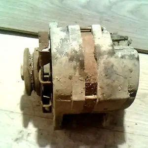 UAZ 452 Generátor 2.4 benzinbontott alkatrész Outlet