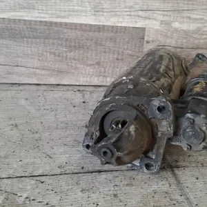 VOLVO 345 önindító. benzines bontott alkatrész Újdonság