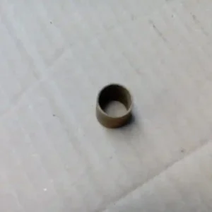 Ne maradj le TRABANT 601 önindító persely bontott alkatrész