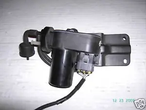 Nézd meg most VOLVO S40 2000.06.01-2004.05.31 Vákuum szelep bontott alkatrész