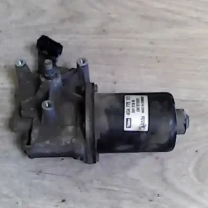 VOLVO S60 Ablaktörlő motor első bontott alkatrész Gyors szállítás