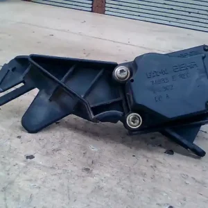 Vásárlói kedvenc VOLVO S80 98.05.01-06.02.28 Fűtésszabályzó zsalu állító motor bontott alkatrész